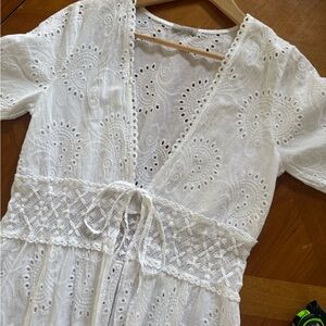 100% cotton, Made in Italy White Eyelet Lace Tie-Waist coverup